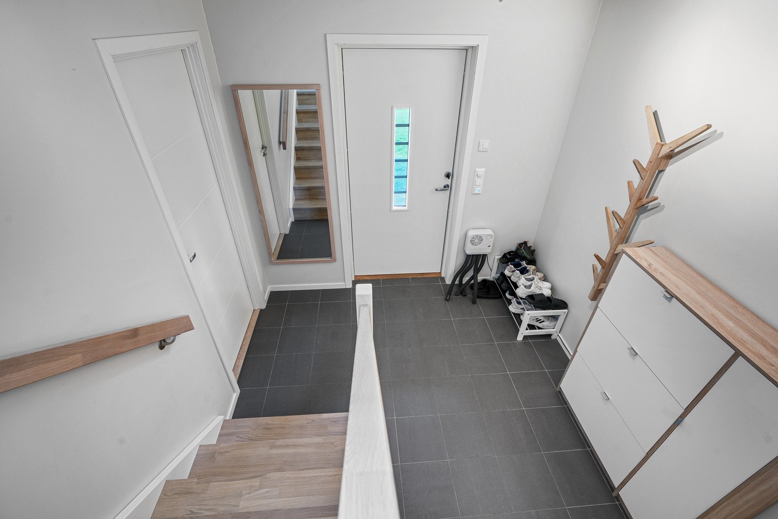 Vi beveger oss ned i 1. etg. Galleribilde