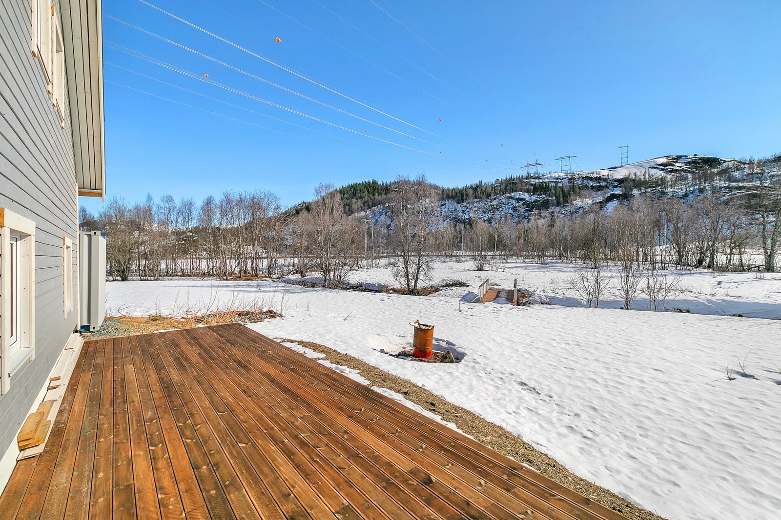 _Utendørs_Garasje_Terrasse_3.jpg Galleribilde