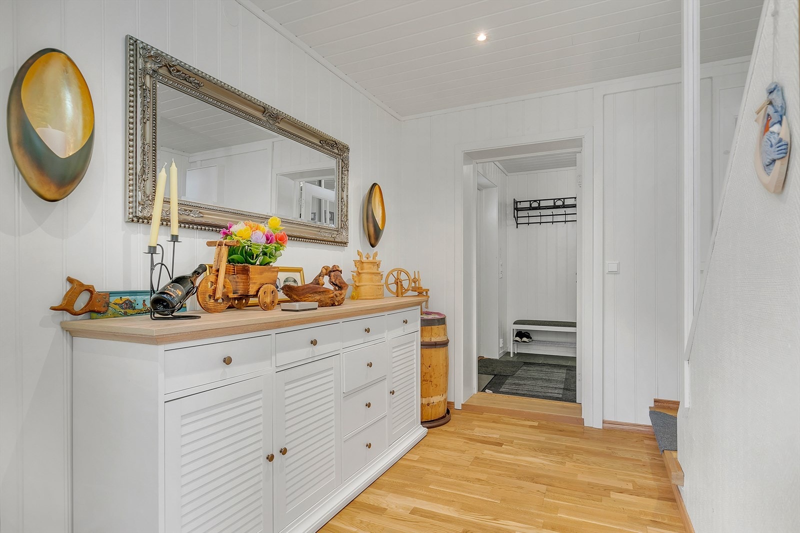 Hovedleilighet - 1etg - Hall_2.jpg Galleribilde