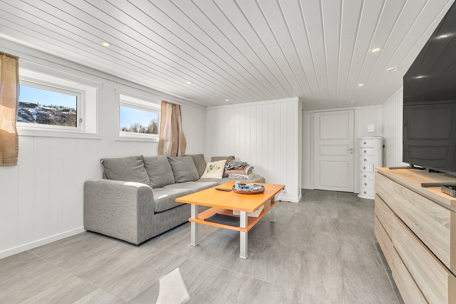 Utleieleilighet - Underetasje - Stue_1.jpg Galleribilde