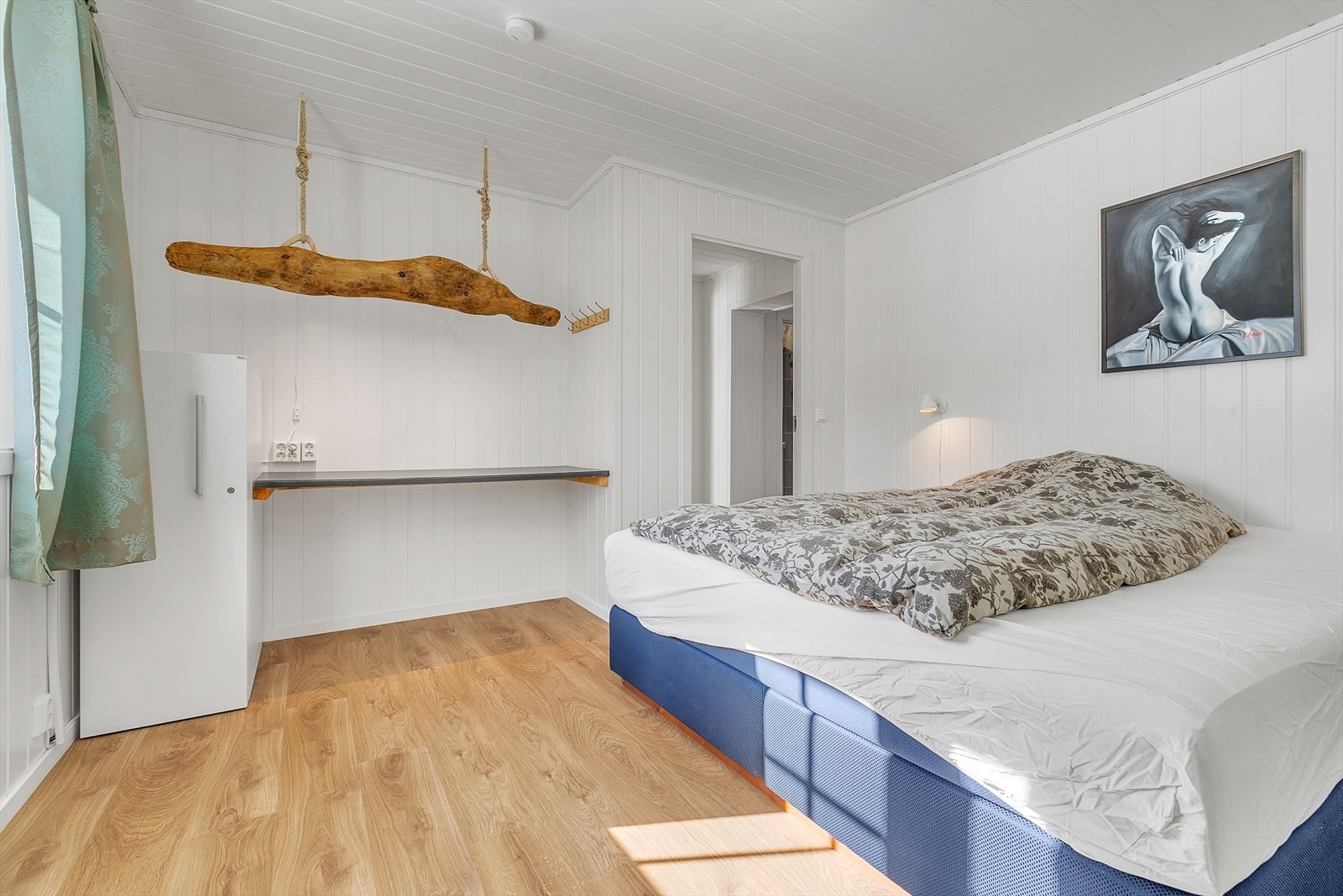 Hovedleilighet - 1etg - Soverom_4_2.jpg Galleribilde