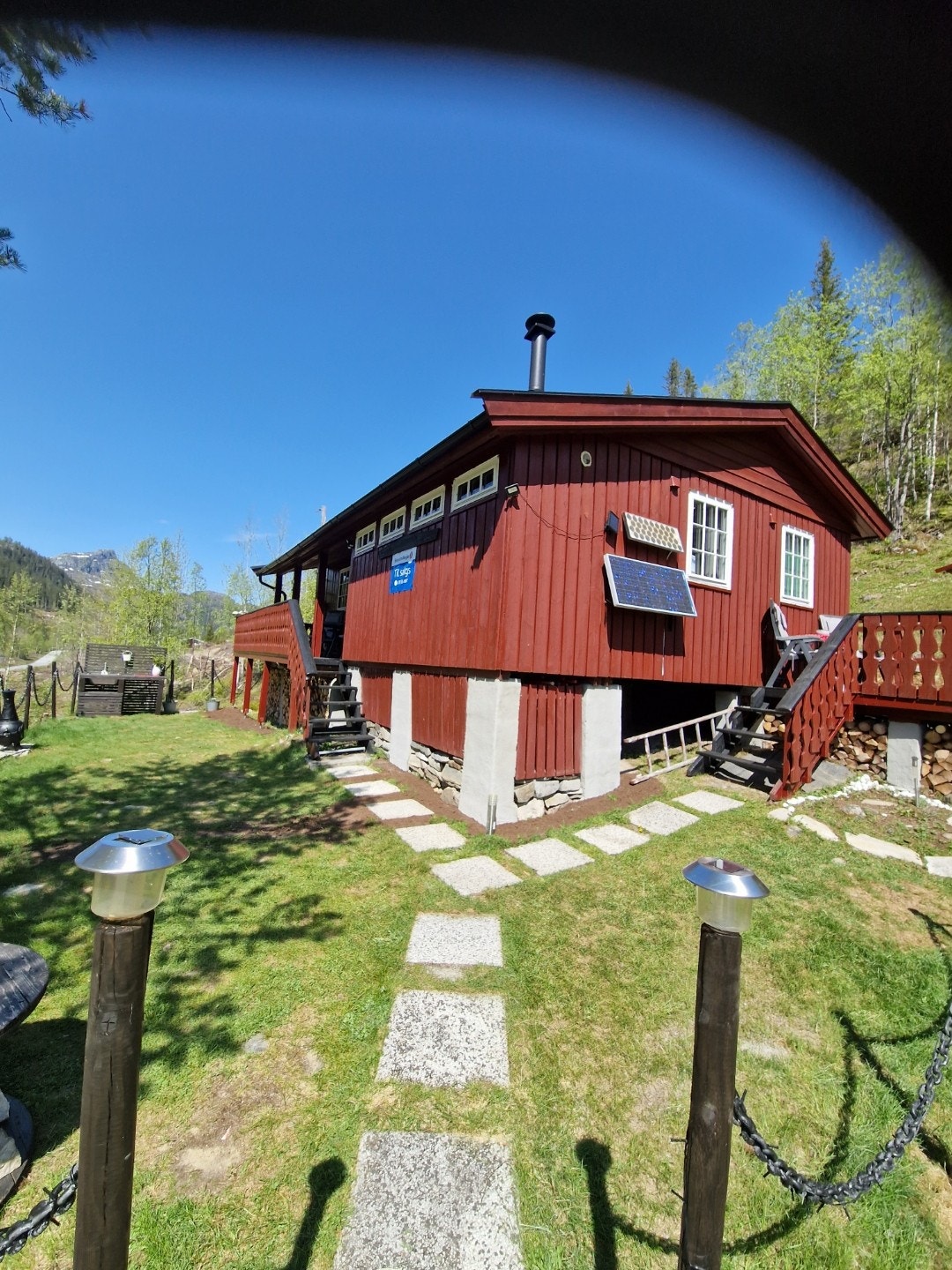 Pent opparbeidet adkomst og uteområde. - Privat bilde - Galleribilde