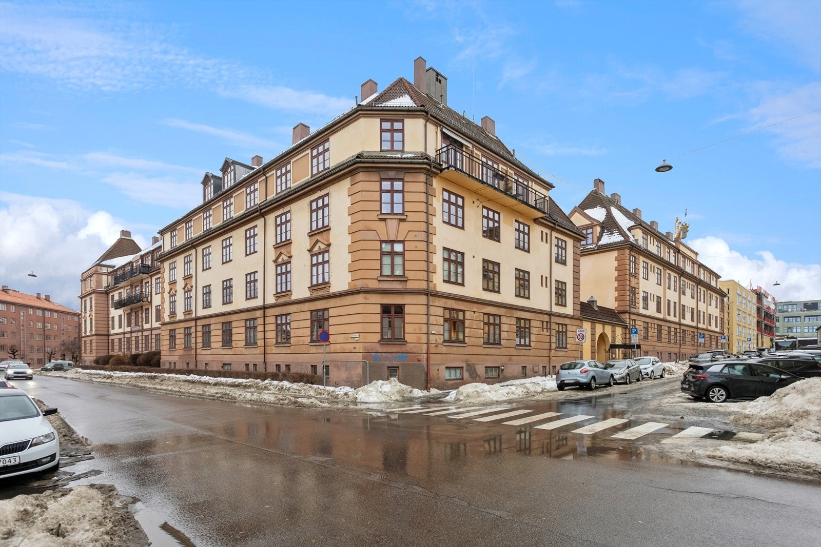 Bygården ble oppført i 1920. Galleribilde