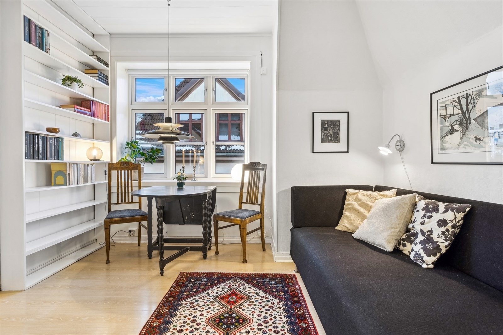 Lys og koselig stue. Galleribilde