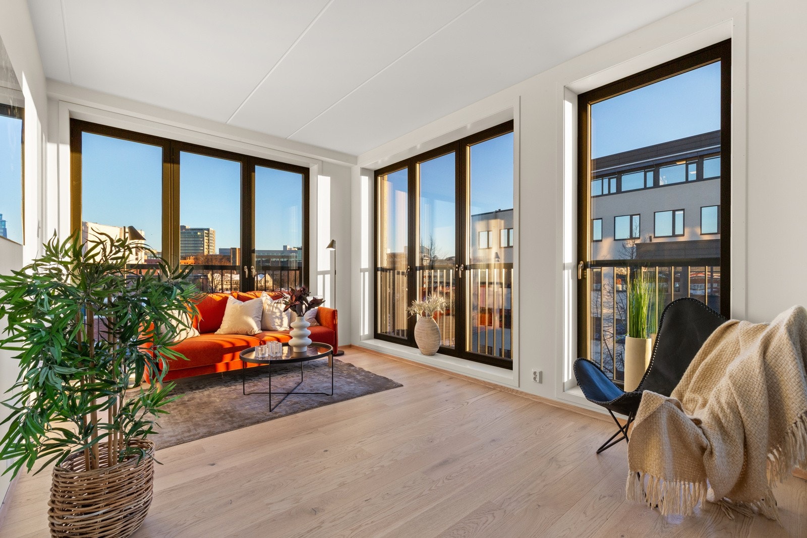 Drømmer du om å bo i en helt ny og moderne leilighet? Velkommen til Malerhaugveien 37! Galleribilde