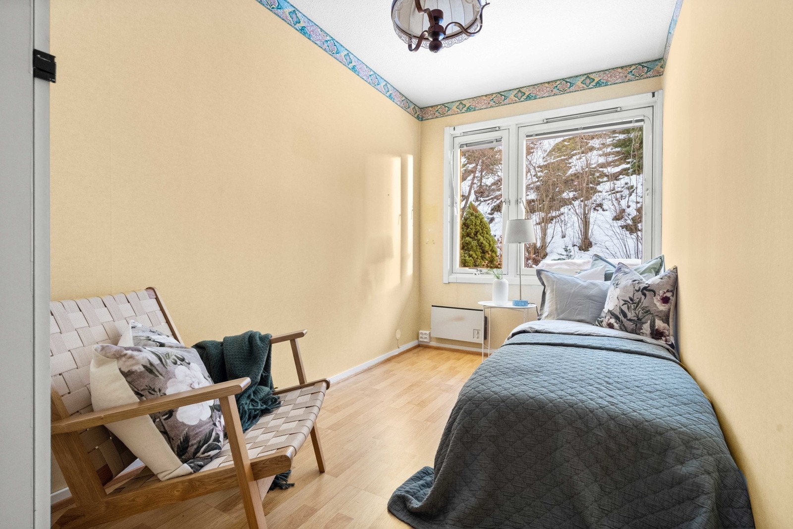 Den andre soverommet passer utmerket som både barnerom, gjesterom eller kontor - alt etter behov Galleribilde