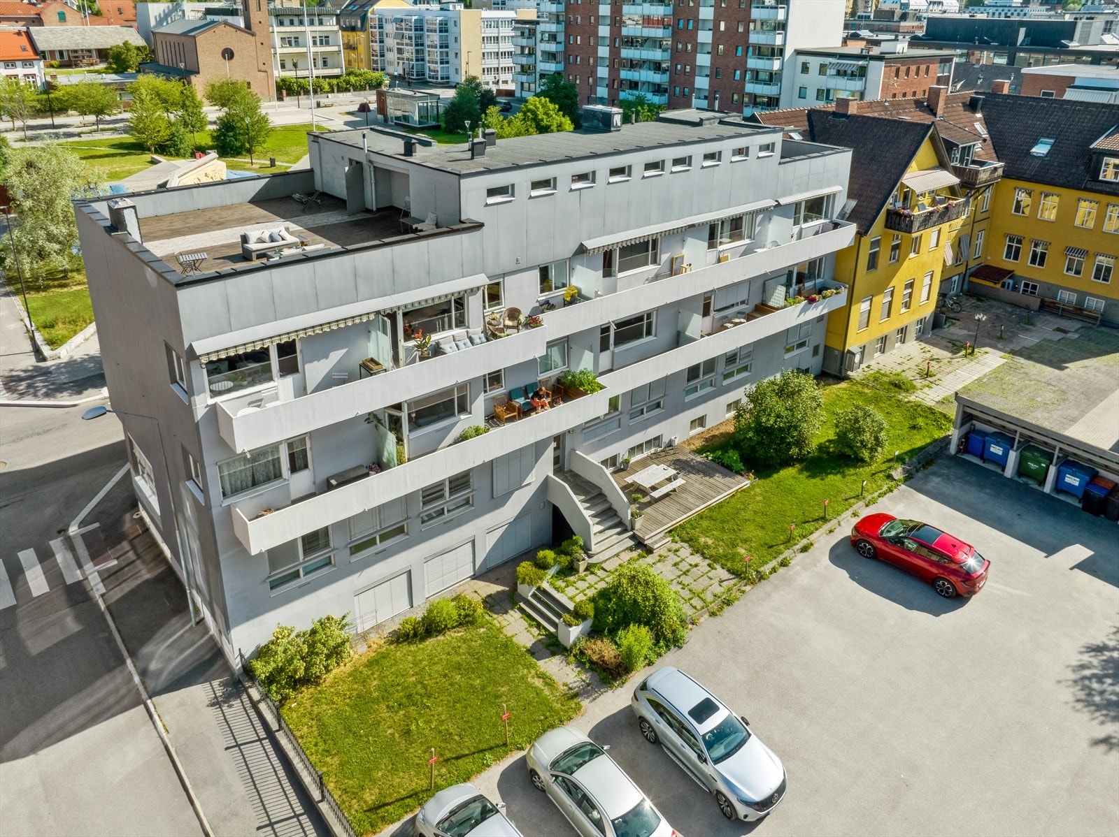 Den anerkjente arkitekten Rolf Prag har tegnet bygget Galleribilde