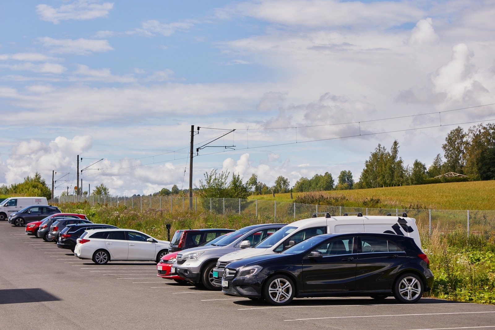 Leiligheten disponerer en utvendig parkeringsplass. Galleribilde