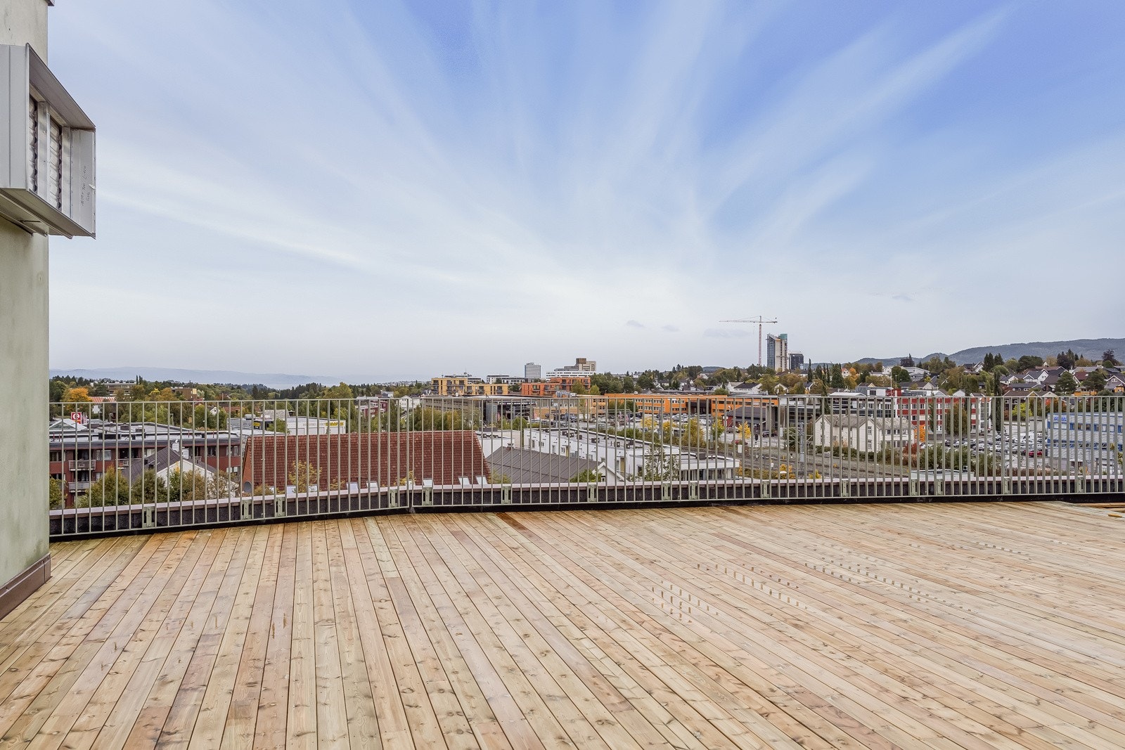 Felles takterrasse på toppen av bygg C og D kan benyttes av alle beboere i sameiet. Galleribilde