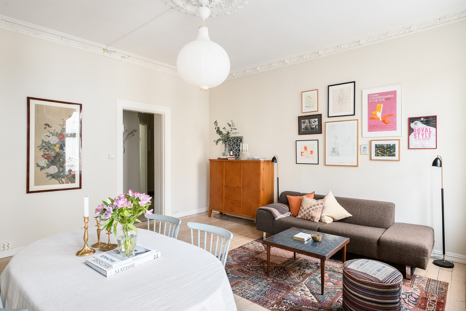 Nydelig, lys og luftig 2-roms leilighet med romslig areal. Galleribilde