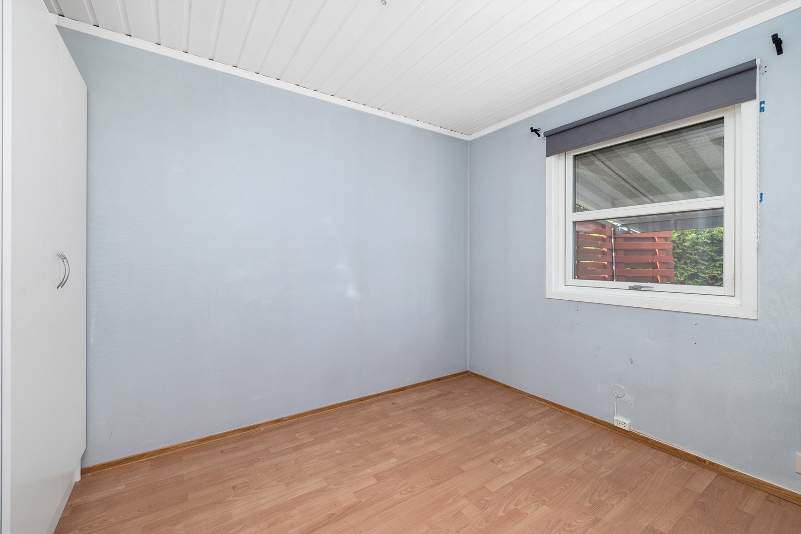 Soverom nr. 2 har også garderobeskap. Galleribilde