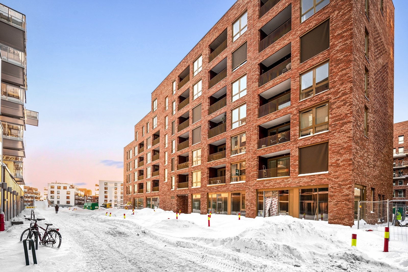På baksiden av bygget skal det etableres et hyggelig torg. Galleribilde