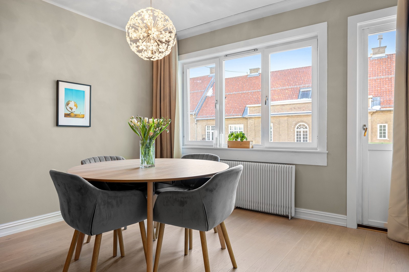 Inviter venner og familier over for et hyggelig måltid! Galleribilde