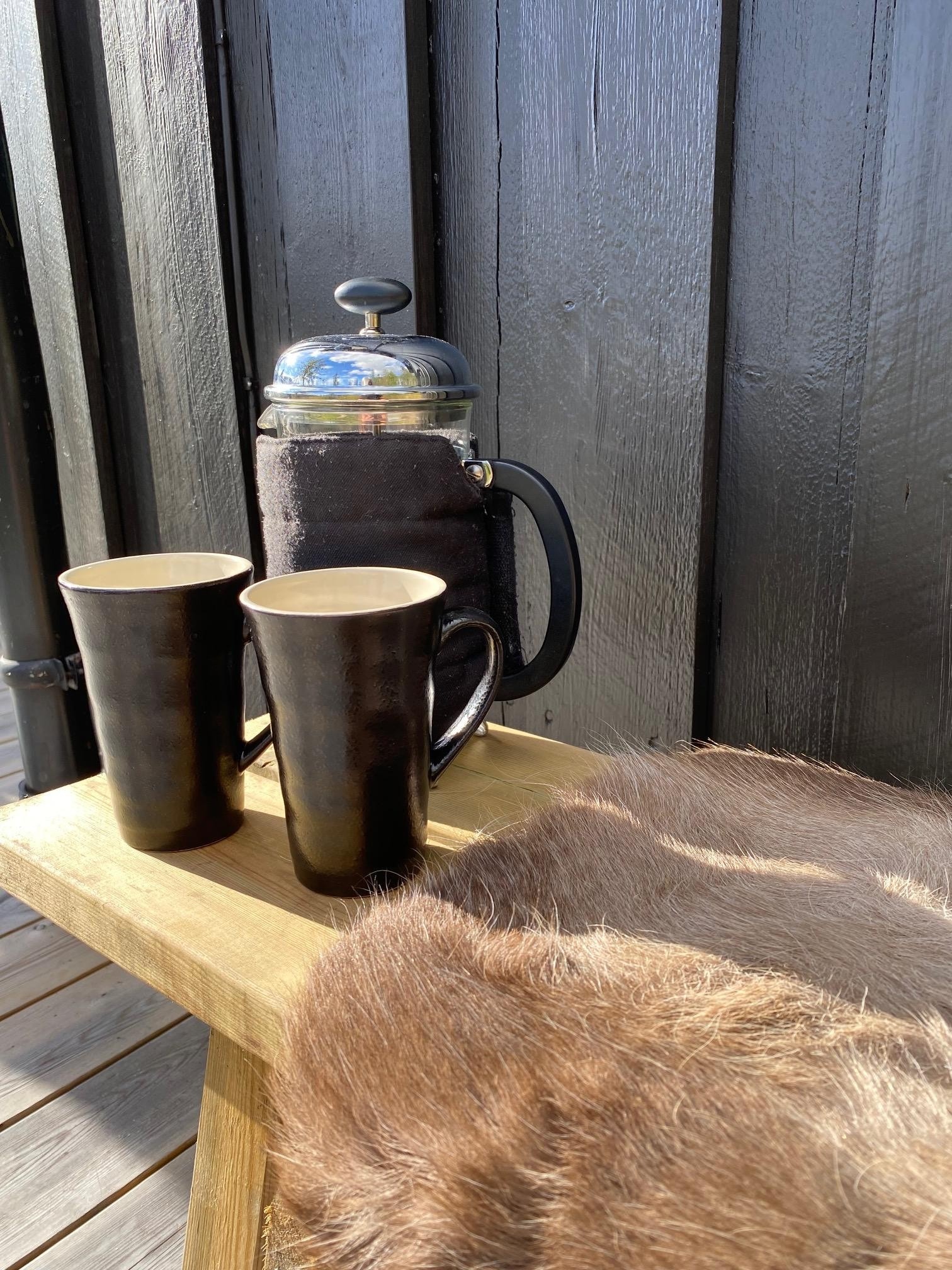 Nyt kaffekoppen i solveggen! Galleribilde