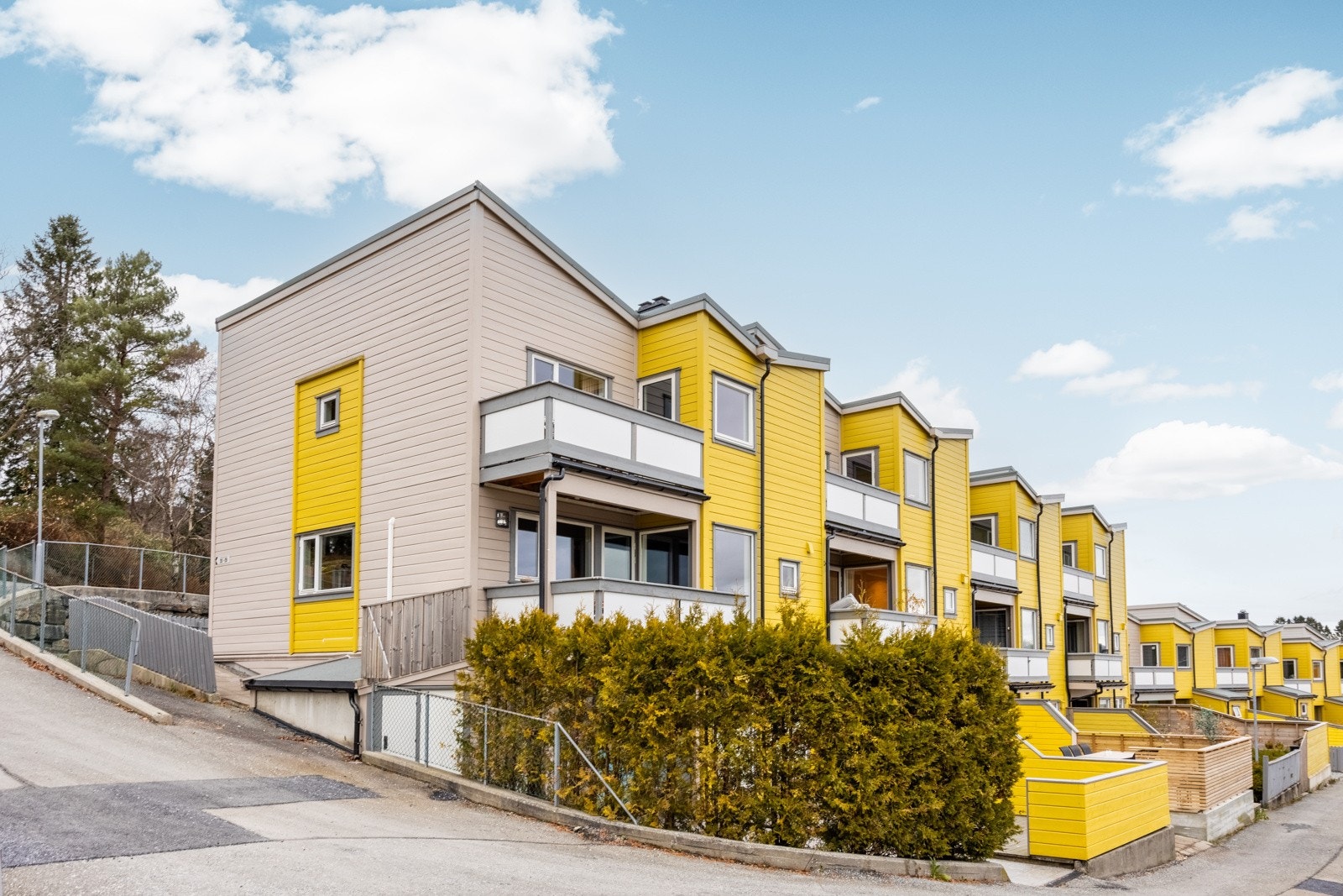 Er du fortsatt i tvil er du hjertelig velkommen på visning! Galleribilde