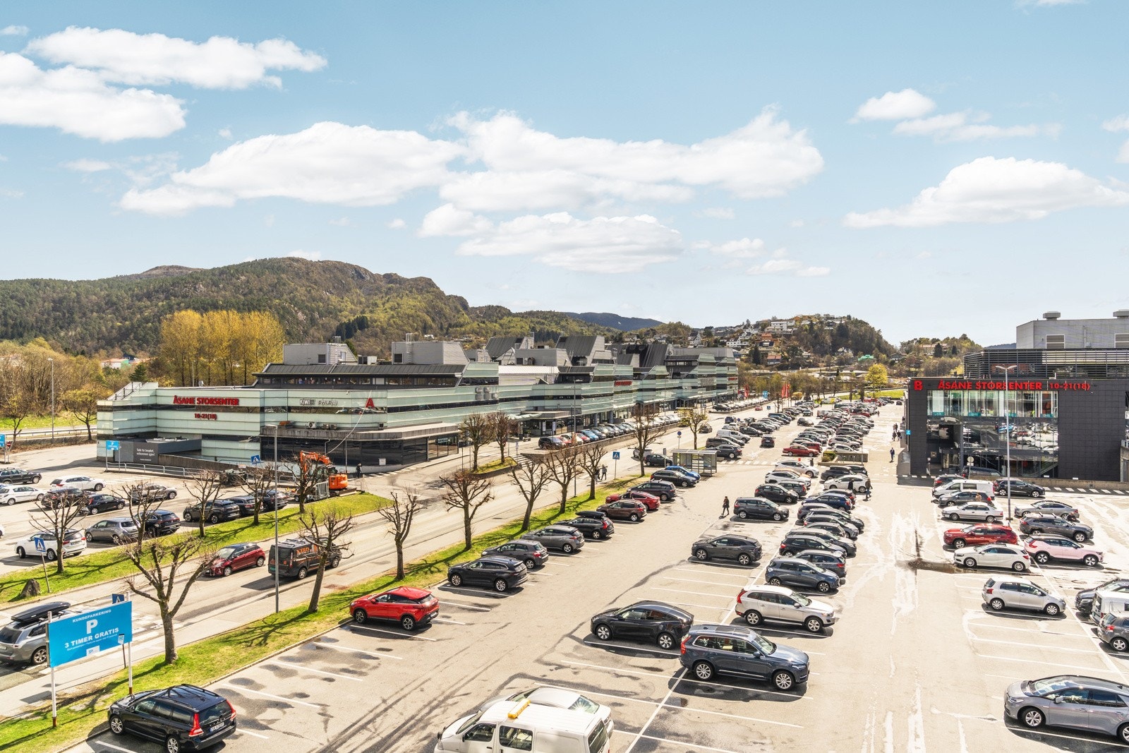 I tillegg ligger Åsane Senter i nærheten. Galleribilde
