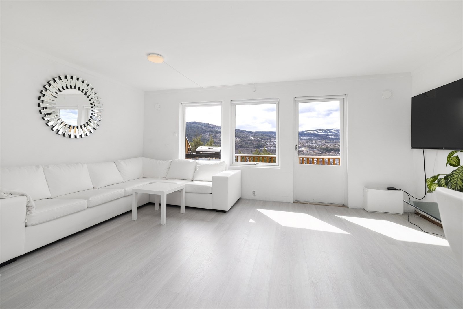 God plass til flere møbleringer Galleribilde