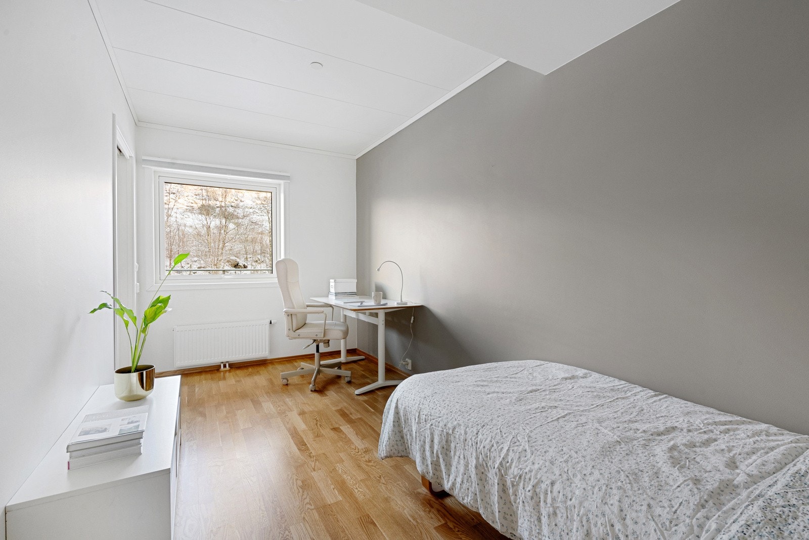 Soverom 2 også av god størrelse. Galleribilde