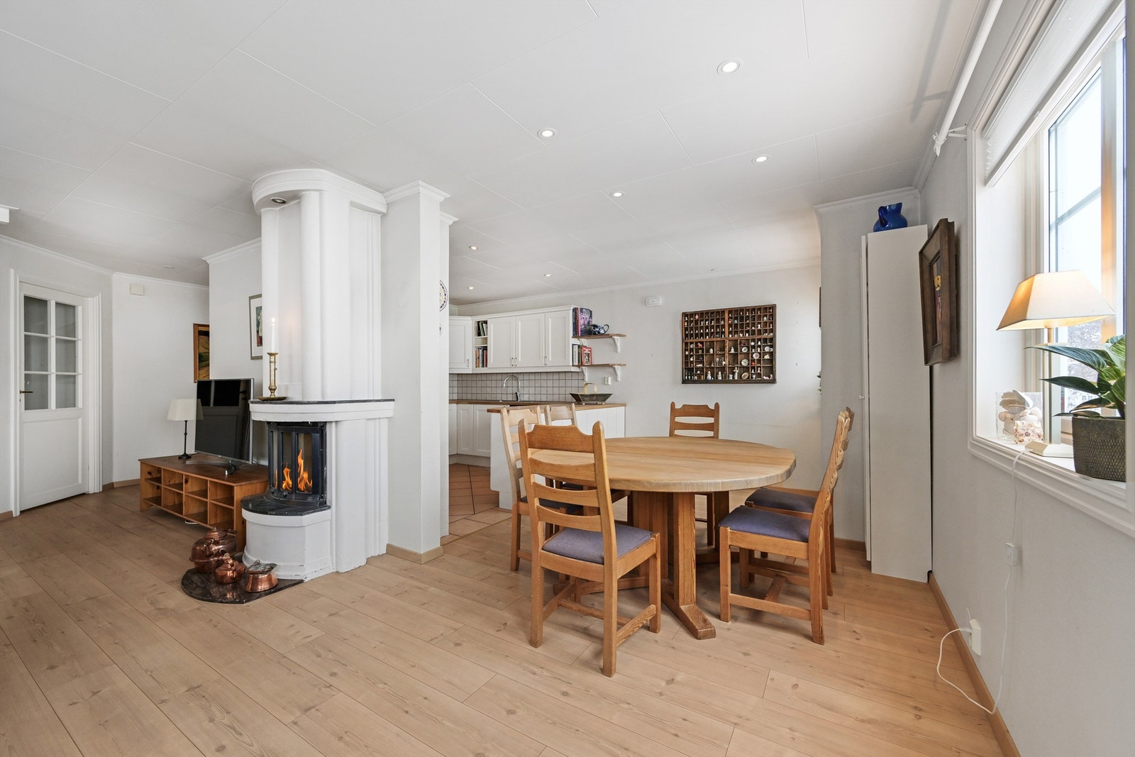 Åpen stue- og kjøkkenløsning Galleribilde