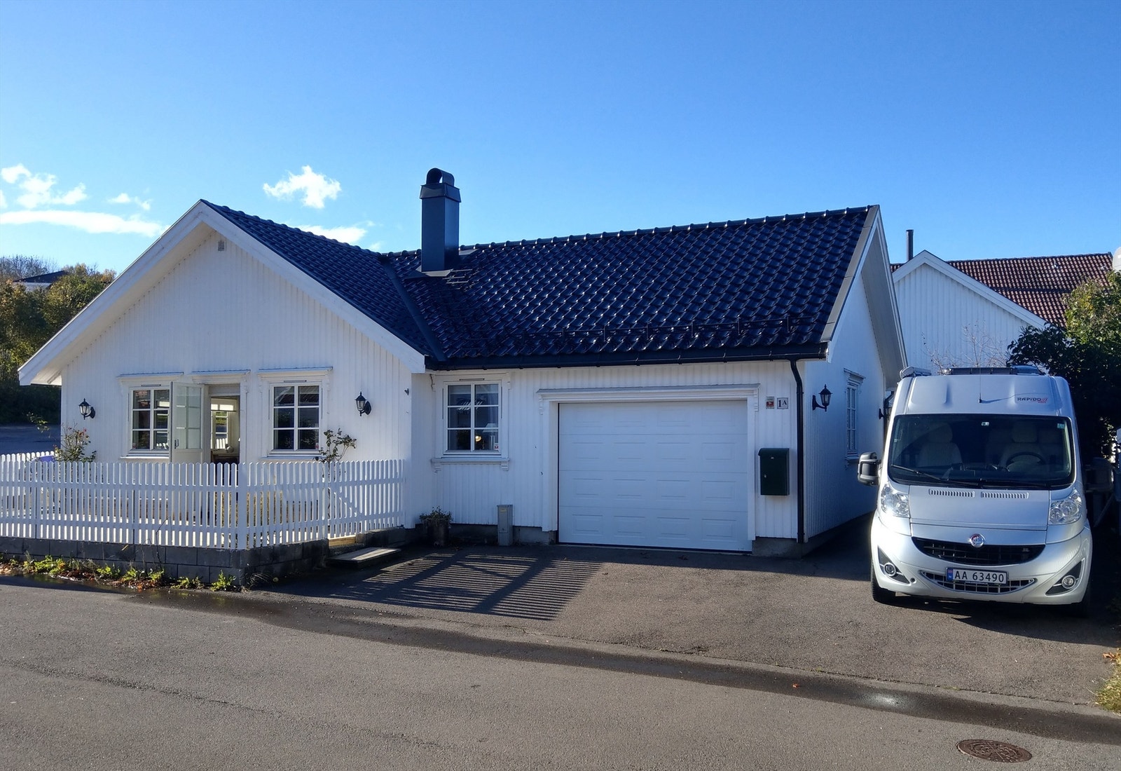 Sommer på eiendommen (privat foto) Galleribilde