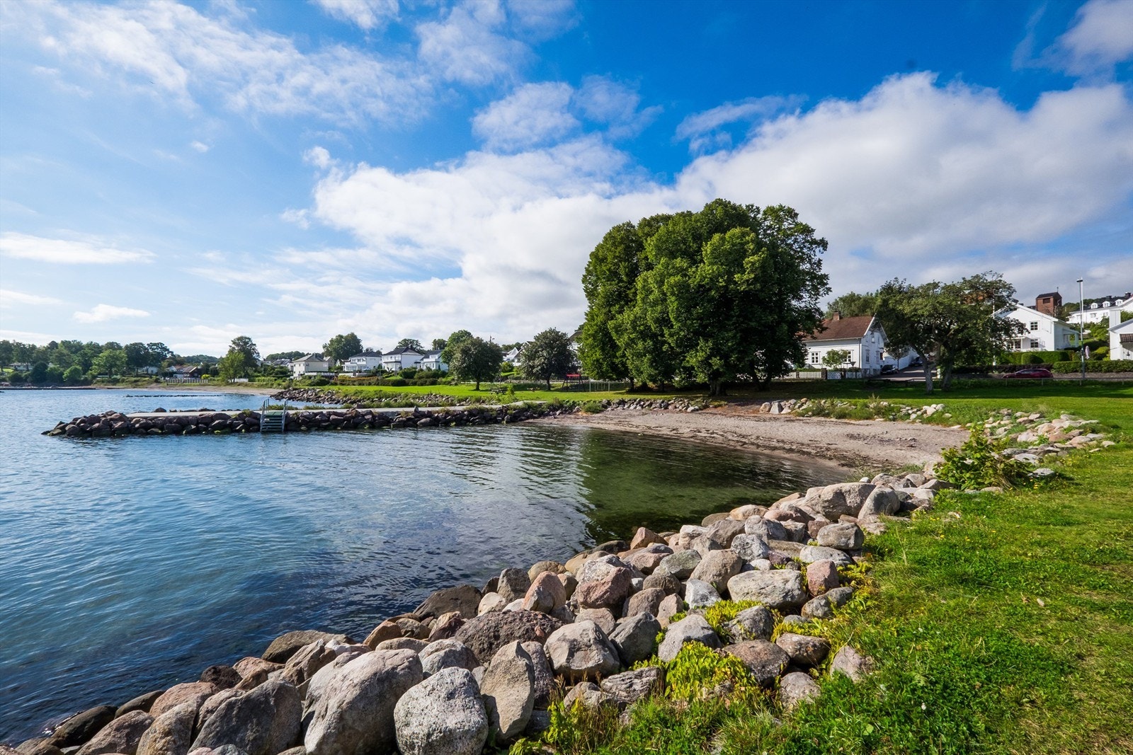 Få meter til morgenbad Galleribilde