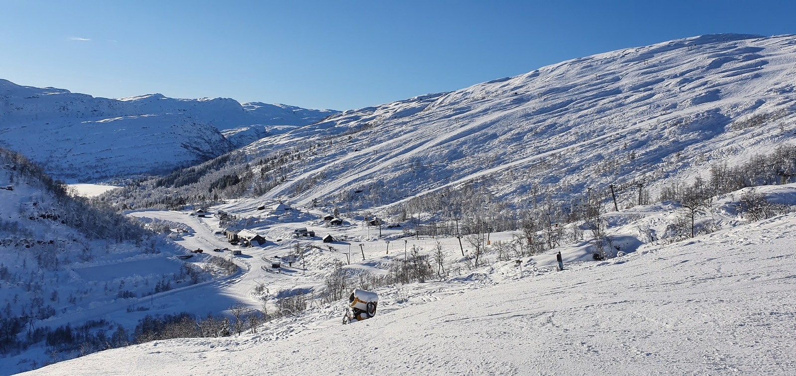 Fra tomteområdet mot alpinbakken Galleribilde