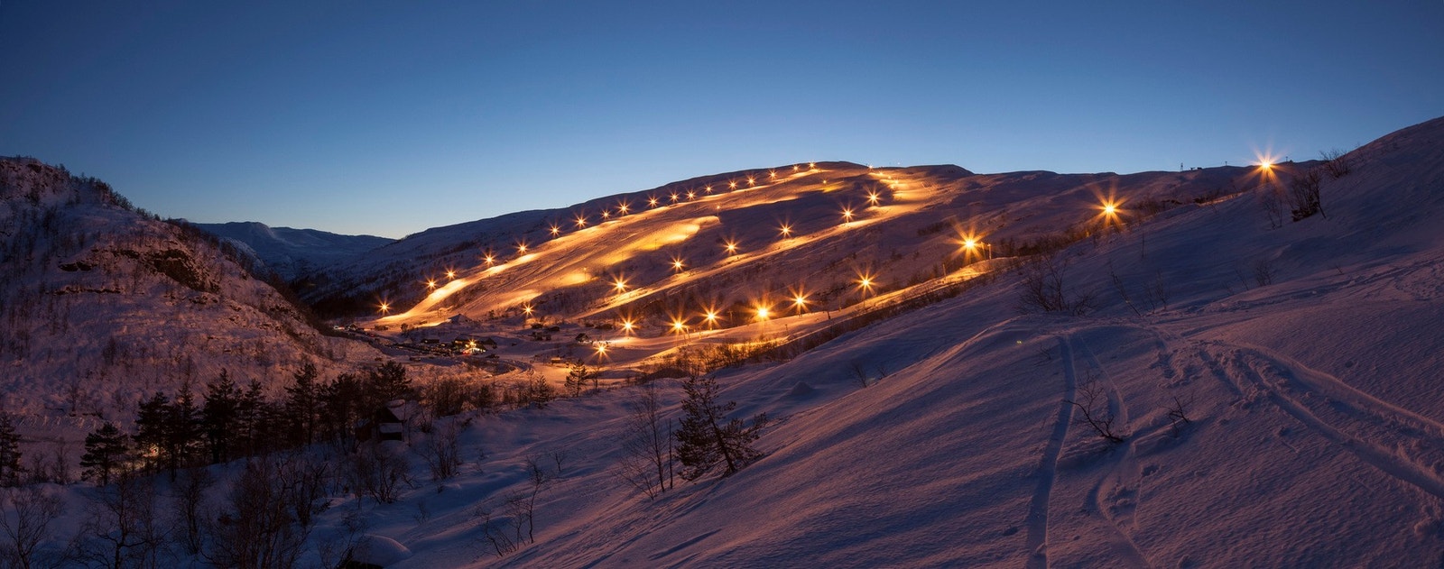 fra tomteområdet mot alpinbakken Galleribilde