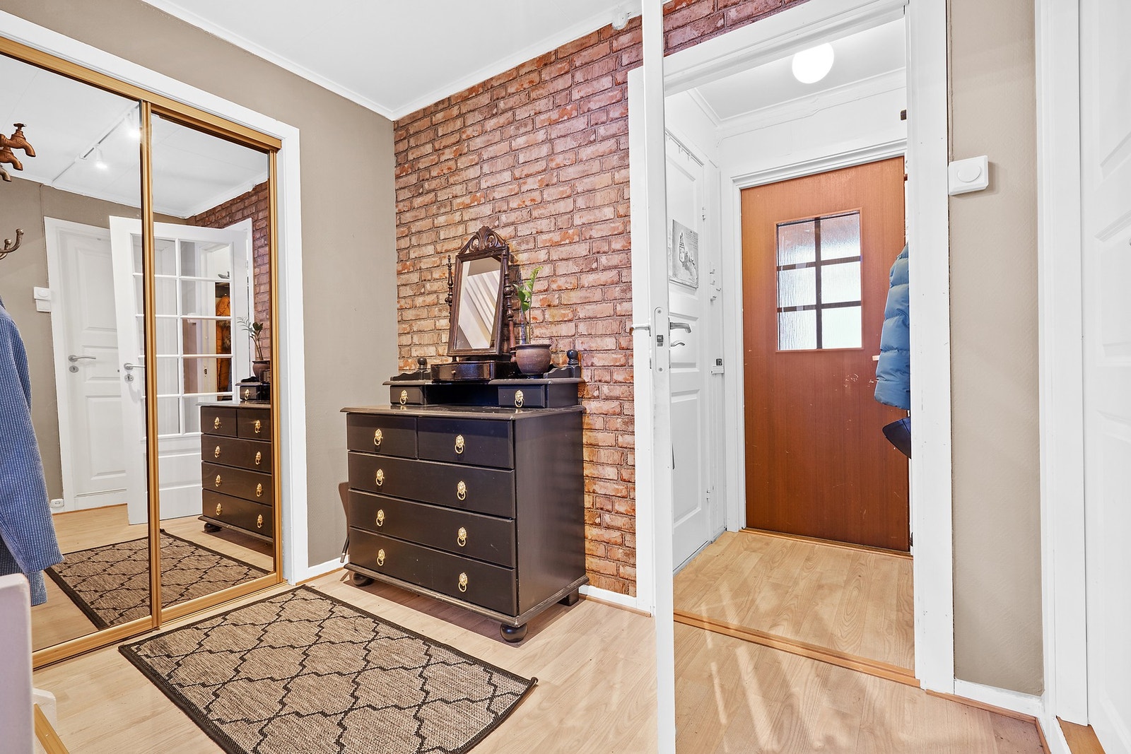 Gang / Entre Galleribilde