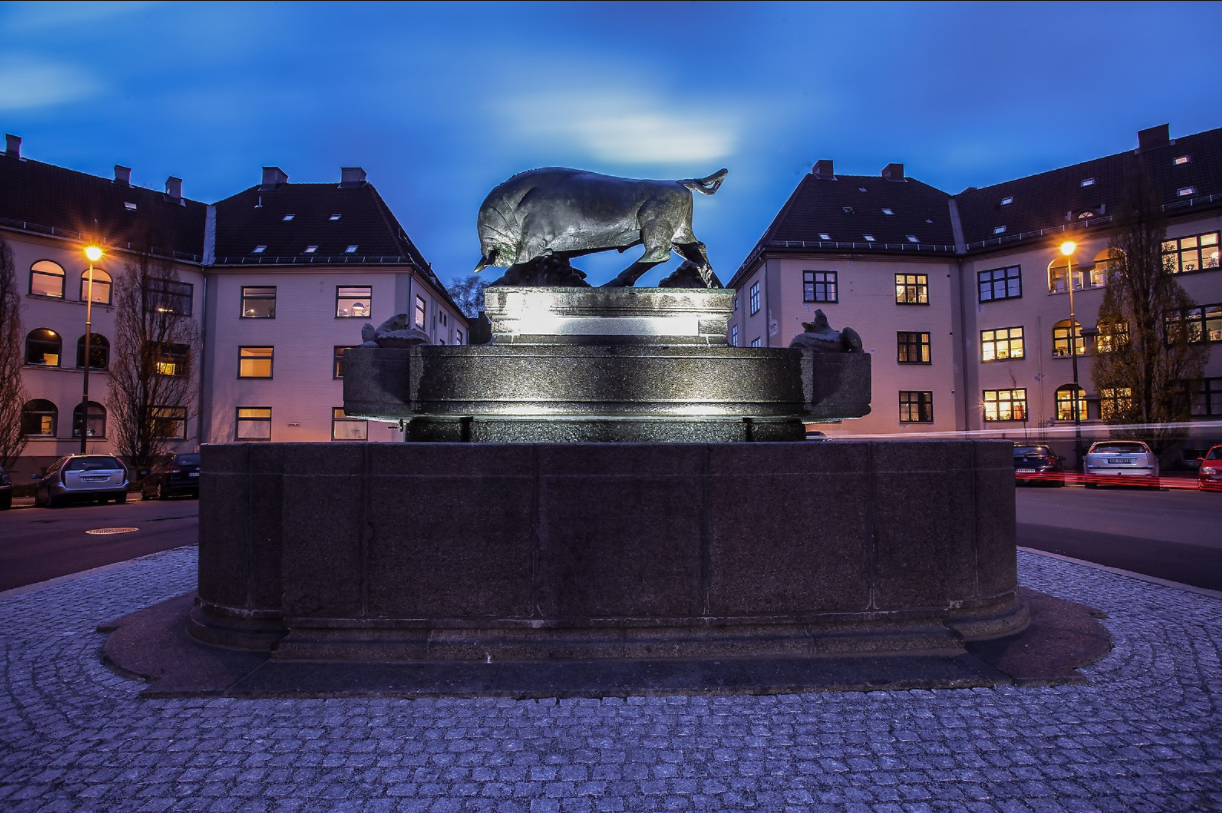 Oksen, Torshov. Galleribilde