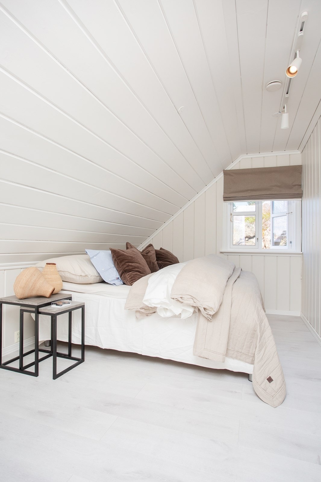 Soverom 2.etasje - Boligstyling/ innredning: Connies Interiør Galleribilde