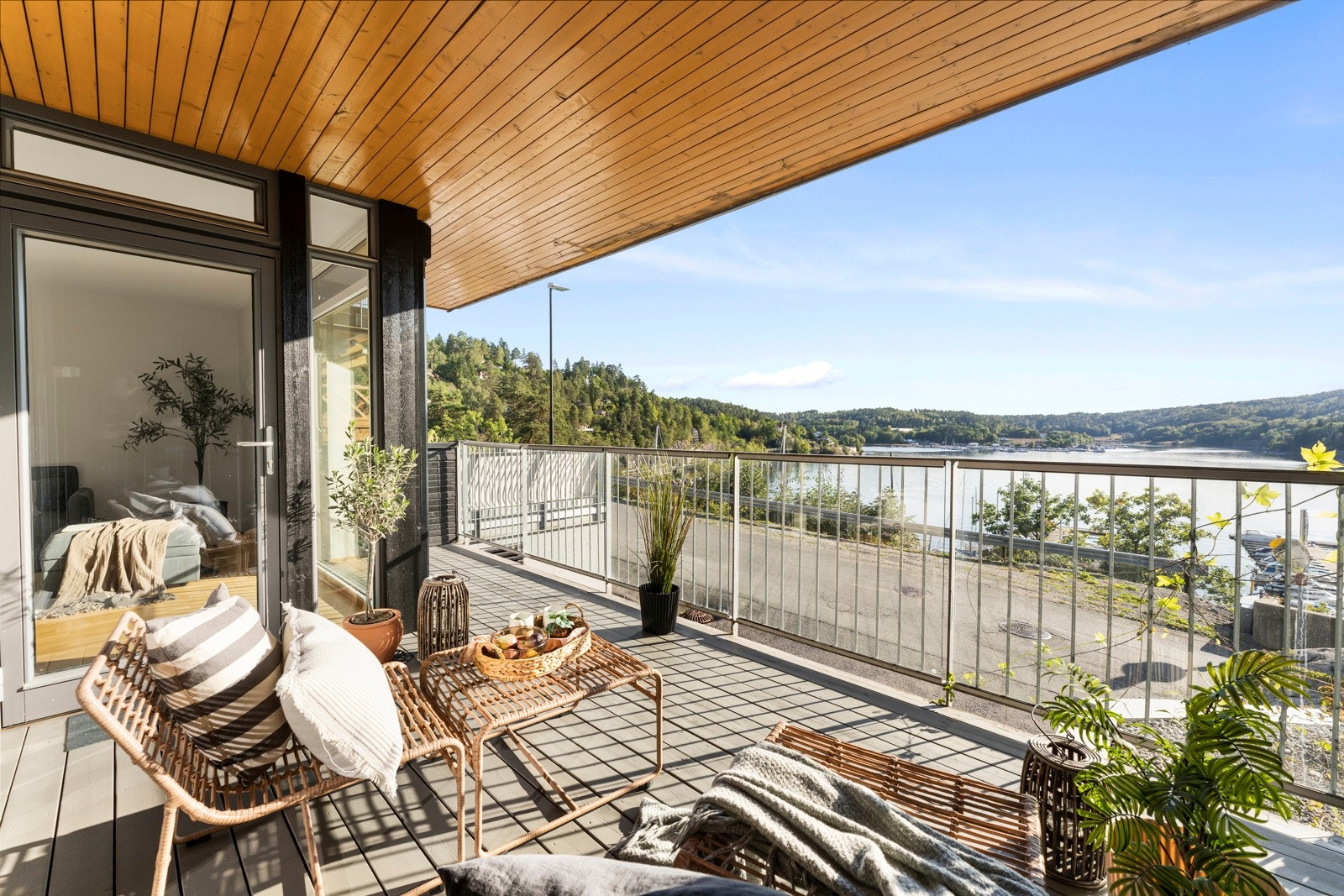 Sørvestvendt og solrikt! Galleribilde