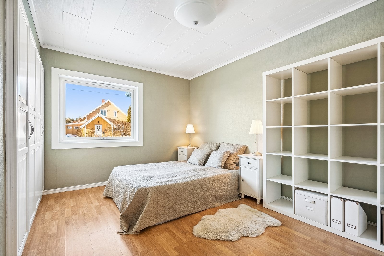 Soverom av god størrelse. Galleribilde