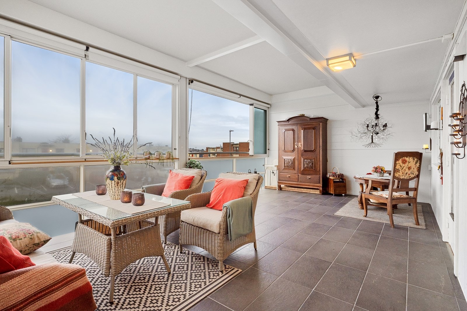 Innglasset balkong på ca. 29m² Galleribilde