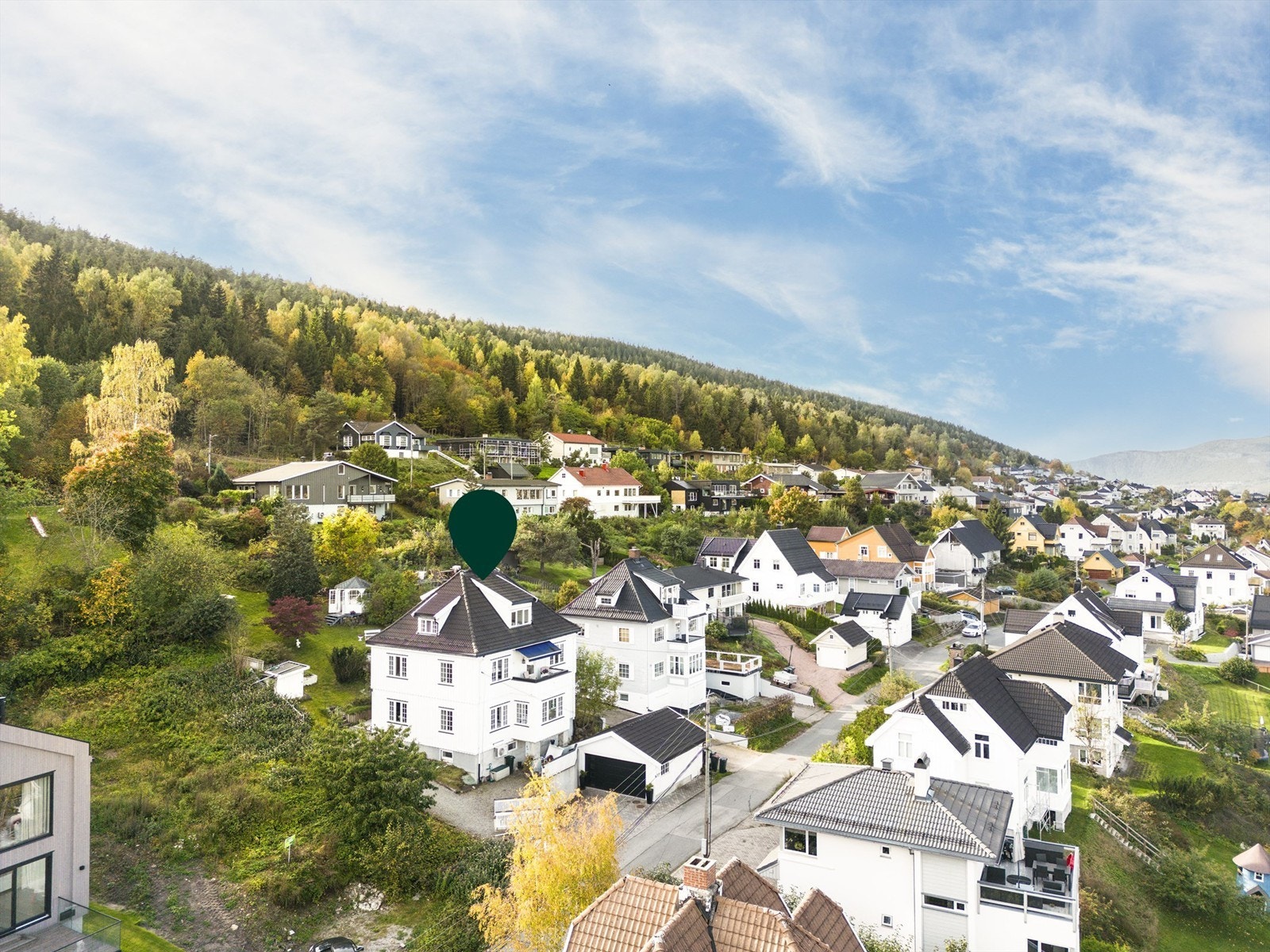Nærhet til flotte markaområder med lysløyper, turterreng og alpinbakke Galleribilde