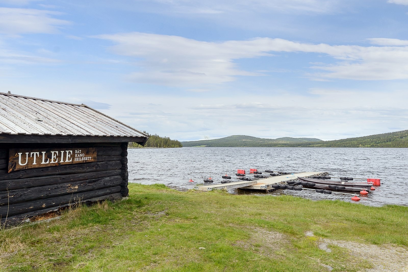 Gålåvatnet med muligheter for fiske og bading. Galleribilde