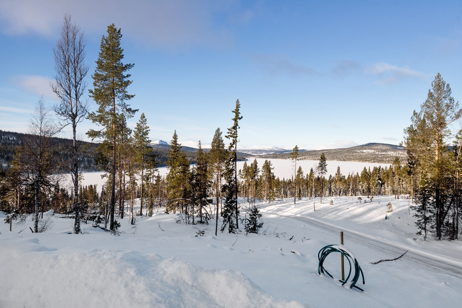 Tomtestørrelsene varierer fra 760 kvm til 2145 kvm. Galleribilde