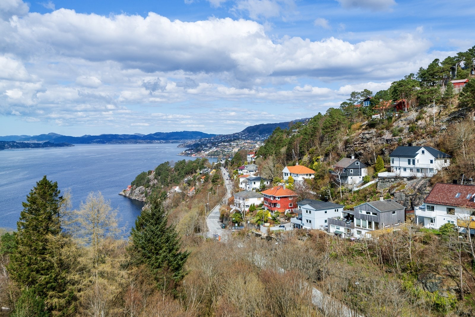 Utsikt fra svalgang. Galleribilde