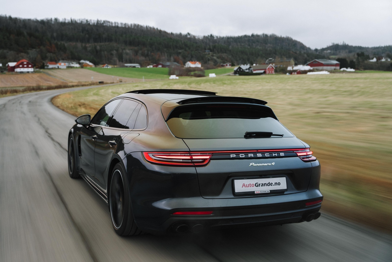 Hovedbilde av Porsche Panamera 2018