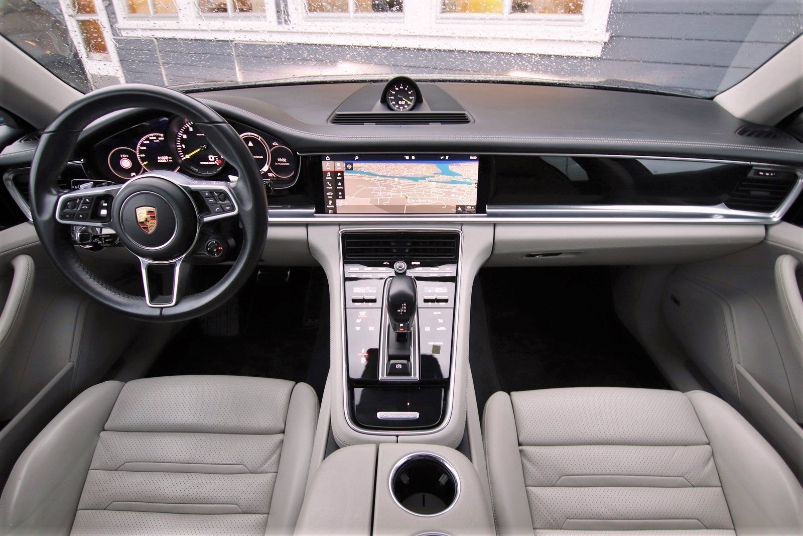 Hovedbilde av Porsche Panamera 2018