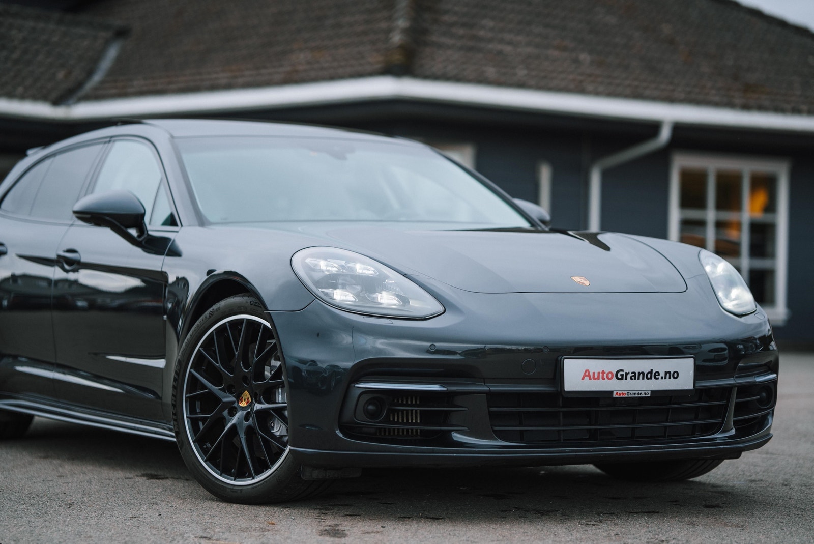 Hovedbilde av Porsche Panamera 2018