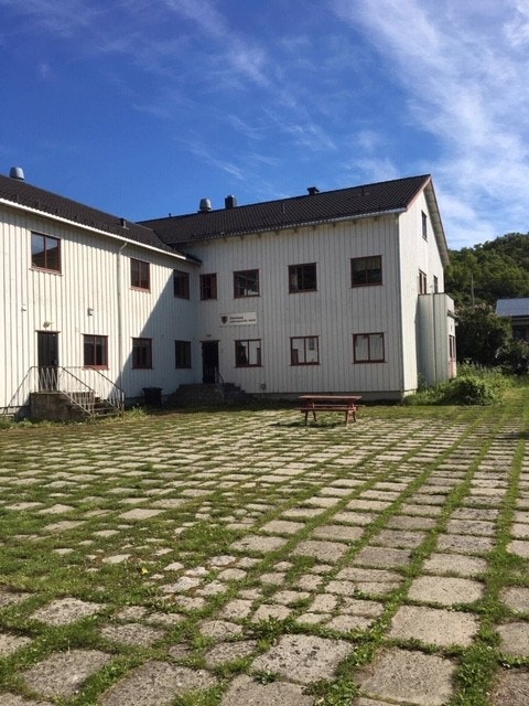 Skolebygningen Galleribilde
