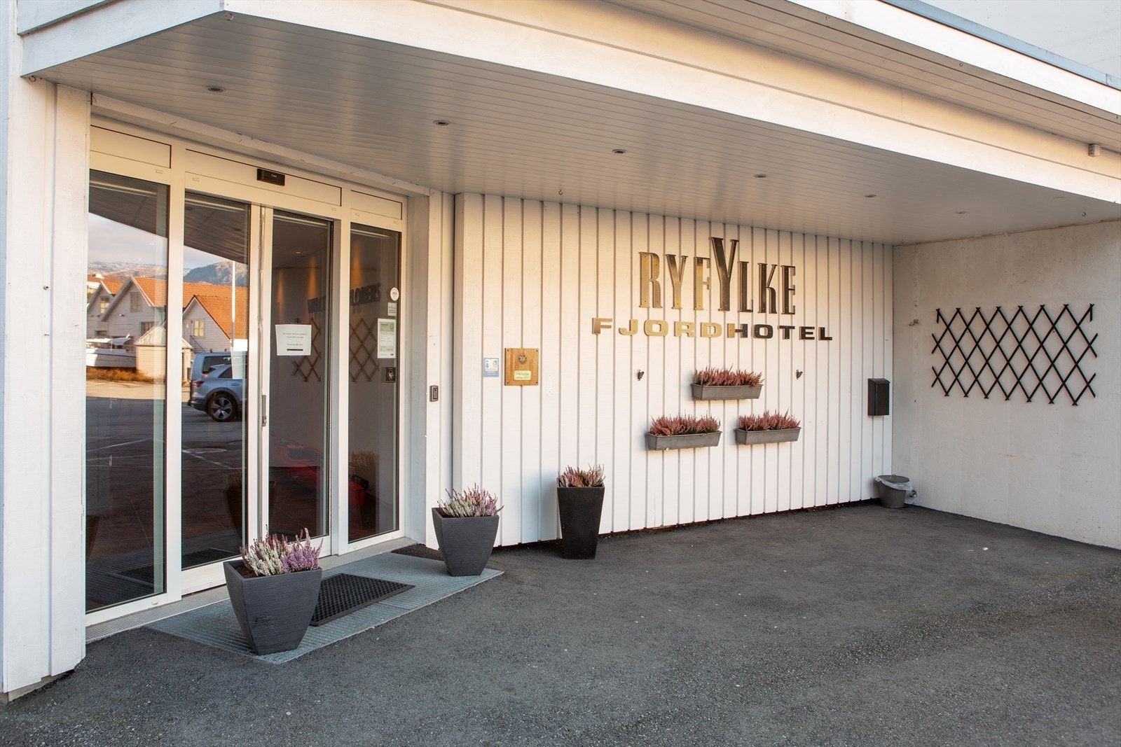 Hovedinngang til hotellet Galleribilde