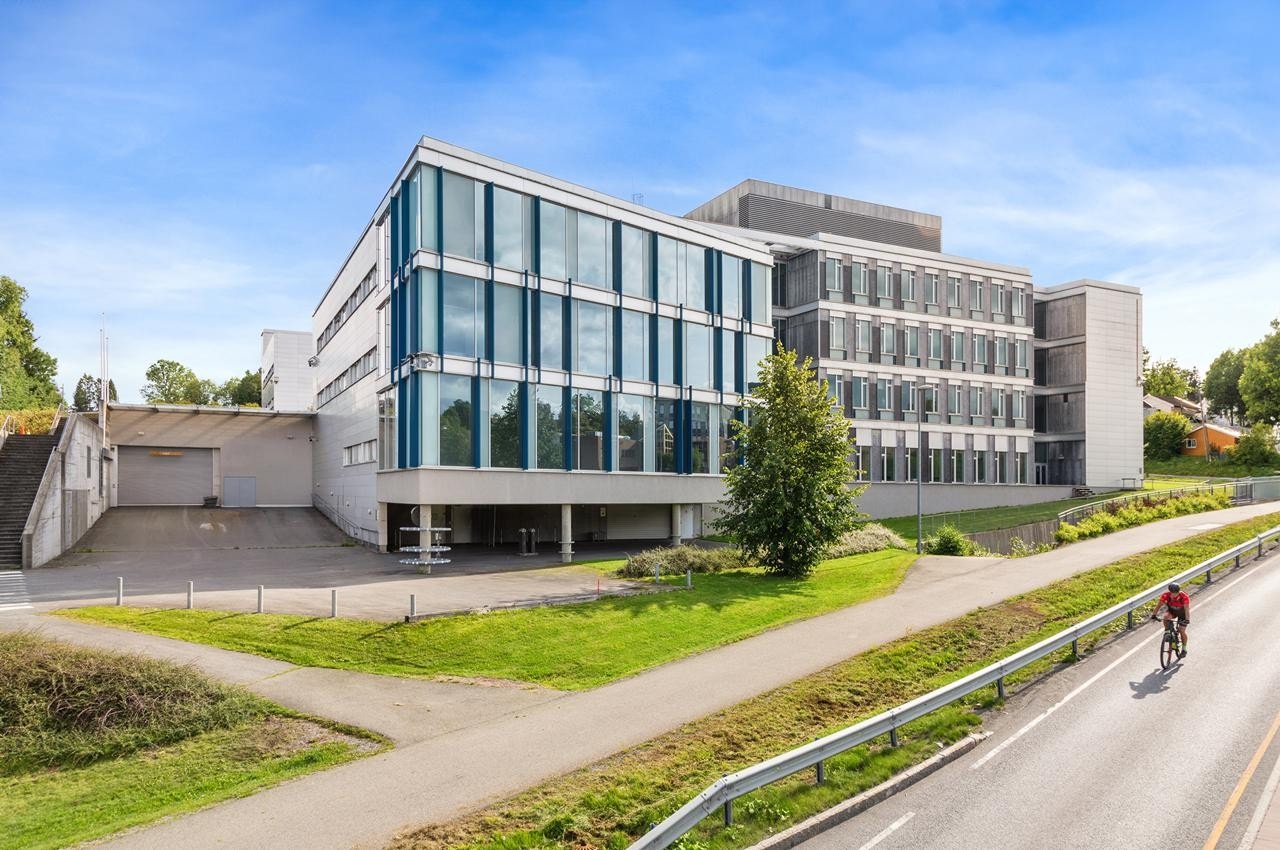 Gamle Borgenvei 3 ligger meget Sentralt i Asker Galleribilde