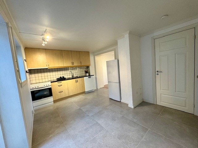 Kjøkken, åpen løsning mot stue Galleribilde