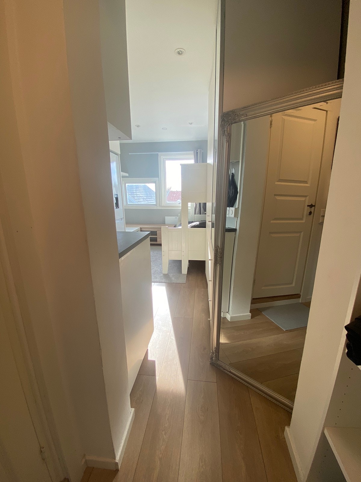 Inggang aktuelle bilder Galleribilde