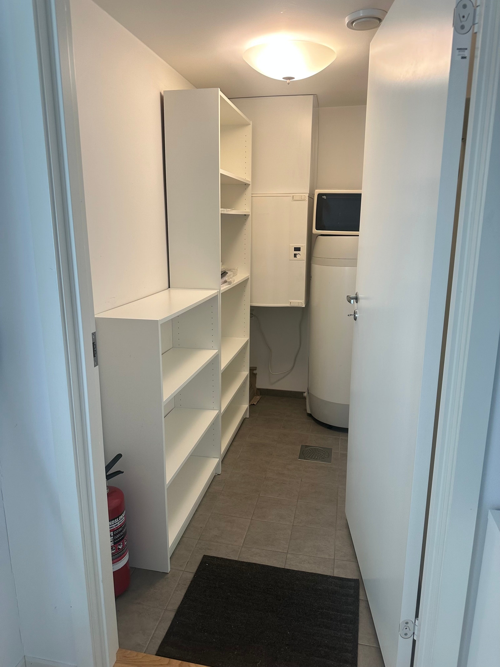 Bod med oppbevaringsplass Galleribilde