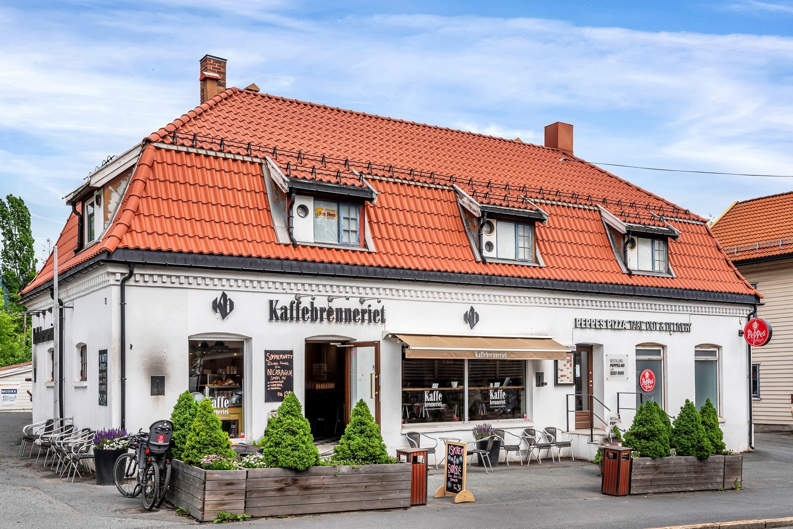 Fra Kaffebrenneriet på Røa Galleribilde