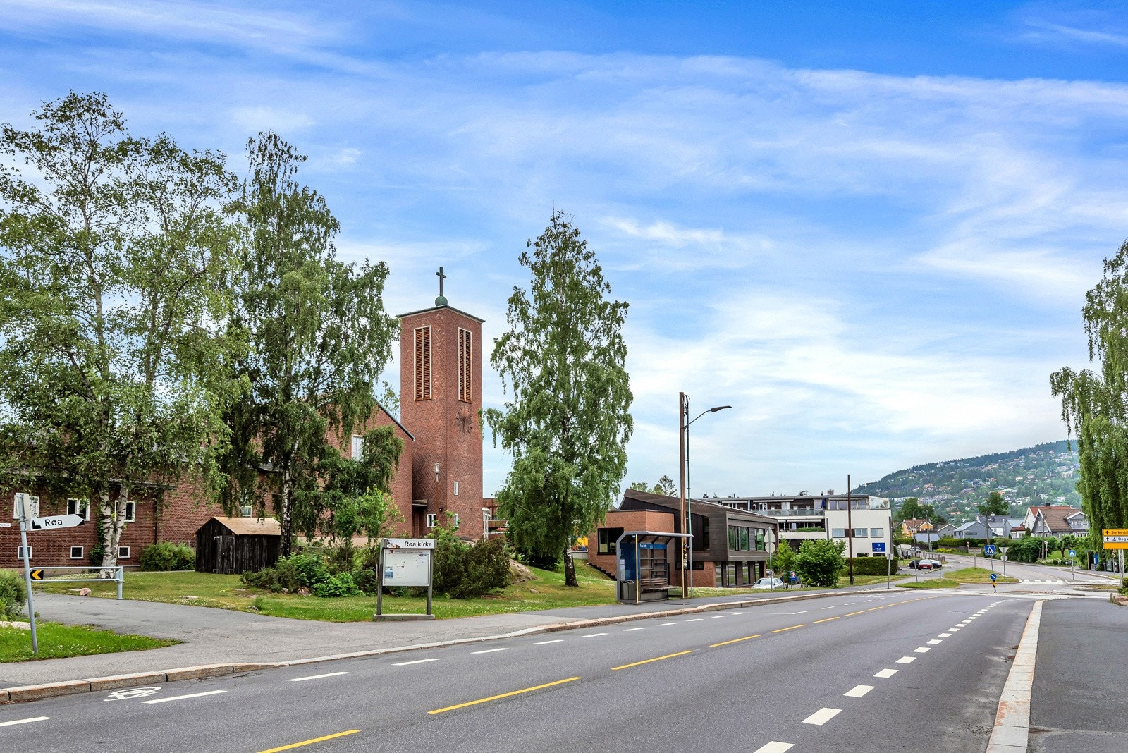 Områdebilde fra Røa kirke Galleribilde