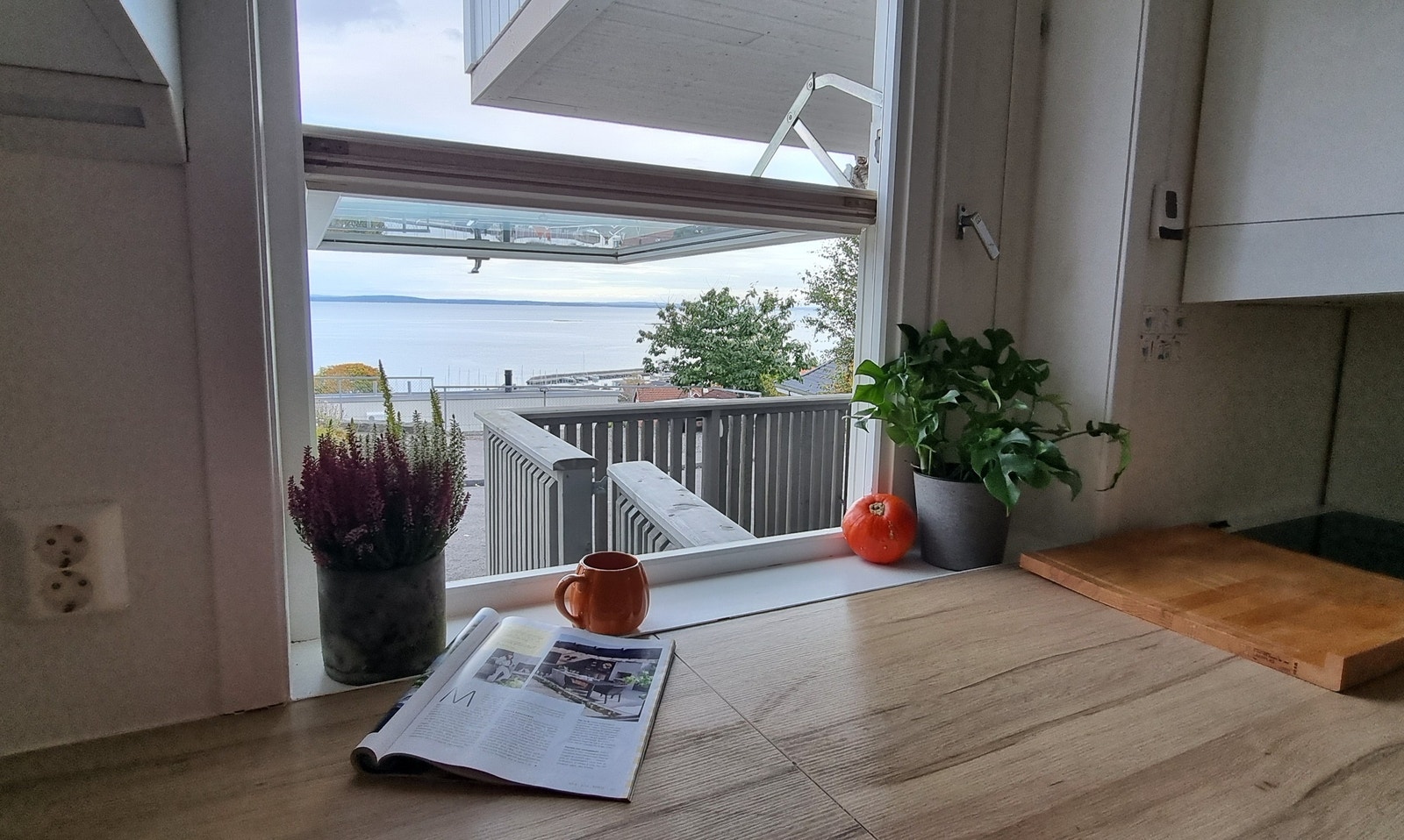 Avtal gjerne en visning eller scroll videre for å se leiligheten. Galleribilde