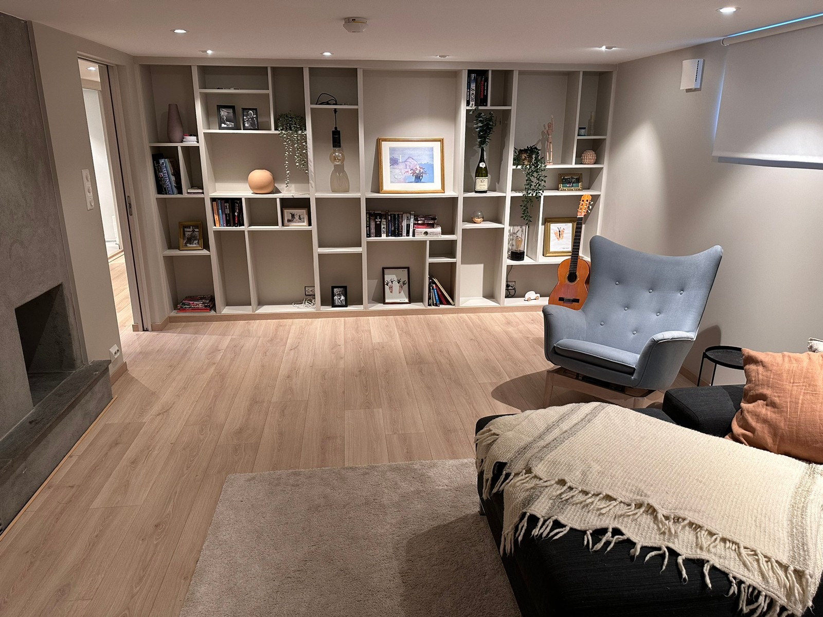 Kjellerstue. Galleribilde